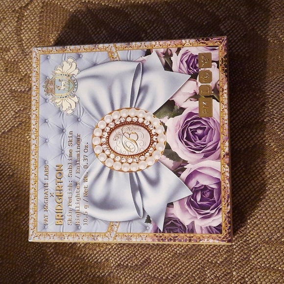 Bridgerton x Pat McGrath Labs Skin Fetish Sublime Skin Highlighter: XTREME GOLD - Picture 2 of 5